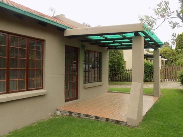 3 Bedroom Townhouse to Rent in Halfway Gardens