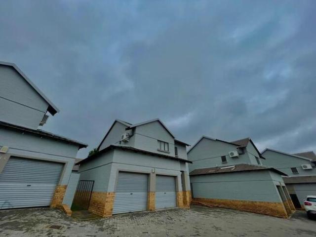 3 Bedroom Townhouse to Rent in Halfway Gardens
