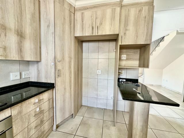 3 Bedroom Townhouse To Rent in Olympus AH
