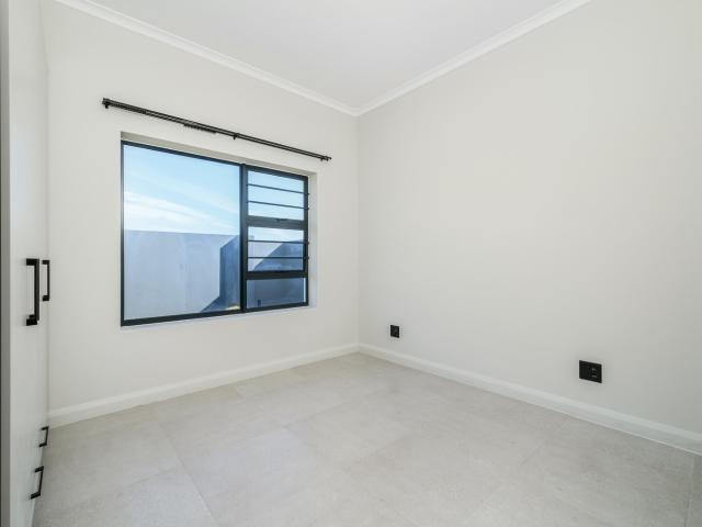 3 Bedroom Townhouse To Rent in Lorraine