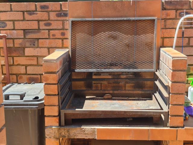 3 Bedroom Townhouse To Rent in Lydenburg
