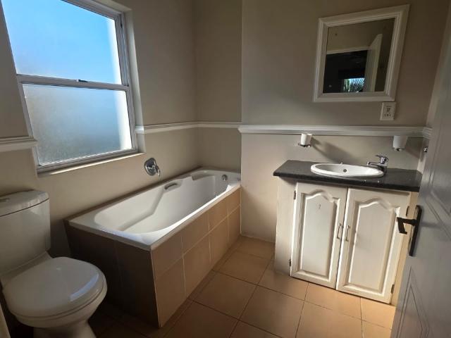 3 Bedroom Townhouse To Rent in Mount Edgecombe