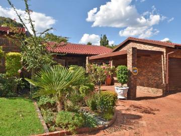 3 Bedroom Townhouse To Rent in Morningside