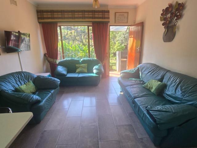 3 Bedroom Townhouse To Rent in Marina Beach