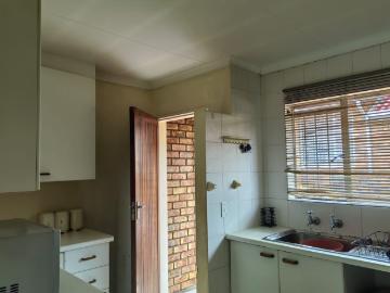 3 Bedroom Townhouse To Rent in Norkem Park