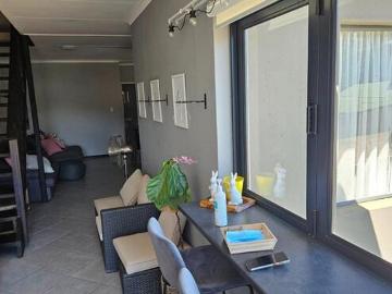 3 Bedroom Townhouse to Rent in Norton Home Estate
