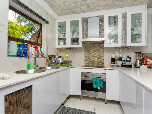 3 Bedroom Townhouse To Rent in North Riding AH
