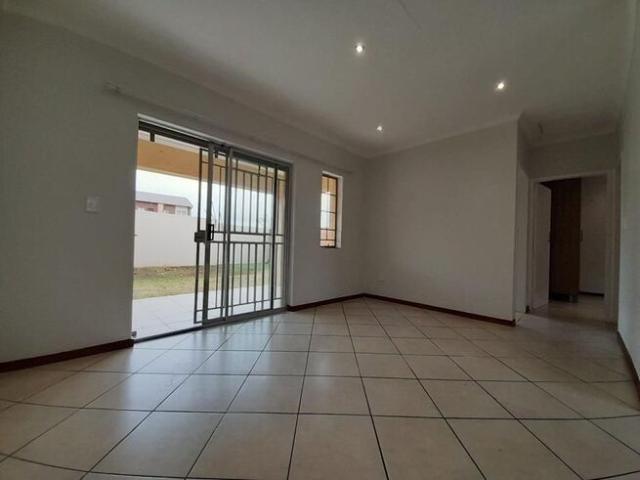 3 Bedroom Townhouse to Rent in Sagewood