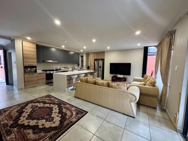 3 Bedroom Townhouse To Rent in Six Fountains Residential Estate
