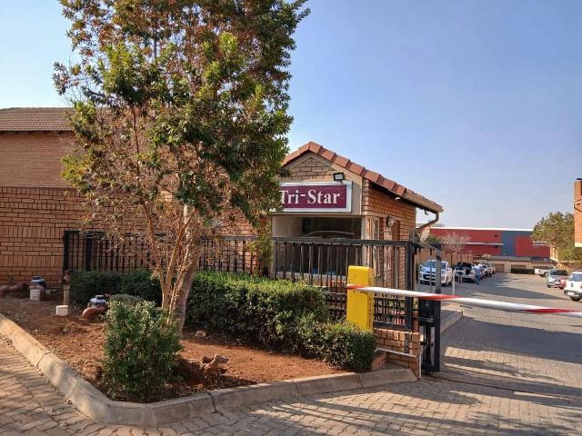 3 Bedroom Townhouse to Rent in Silver Lakes