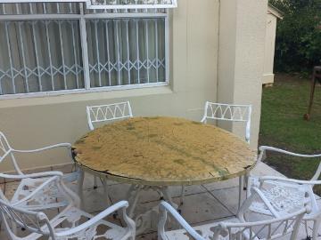 3 Bedroom Townhouse To Rent in Pinehurst