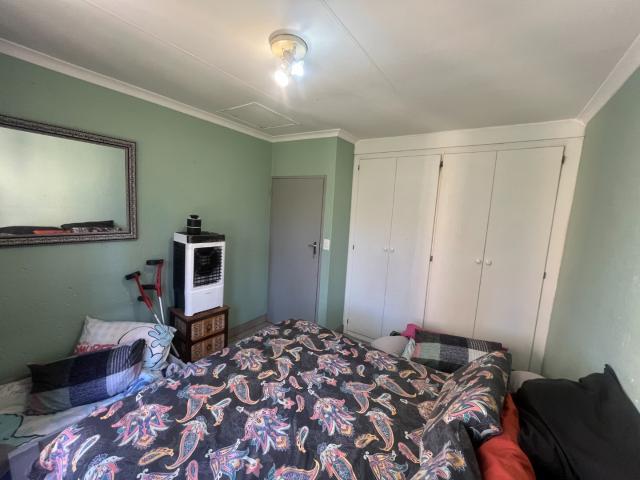 3 Bedroom Townhouse To Rent in Rooihuiskraal