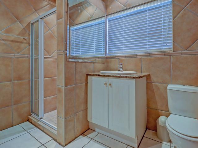 3 Bedroom Townhouse To Rent in Woodhill Golf Estate