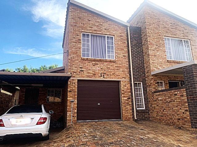3 Bedroom Townhouse To Rent in Willowbrook
