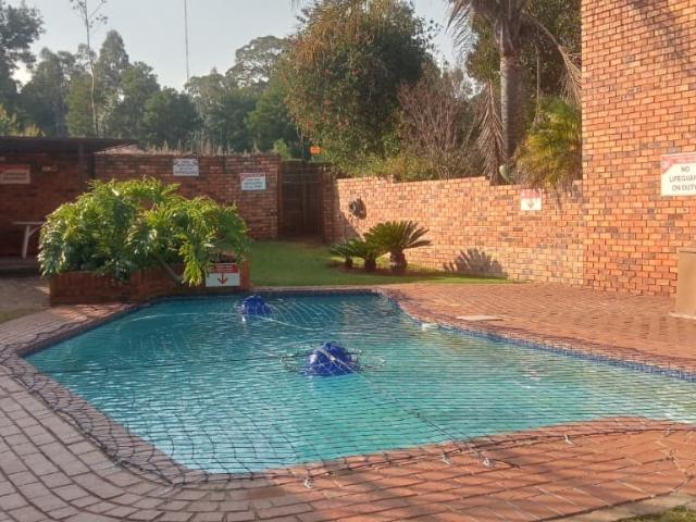 3 Bedroom Townhouse To Rent in Wilro Park