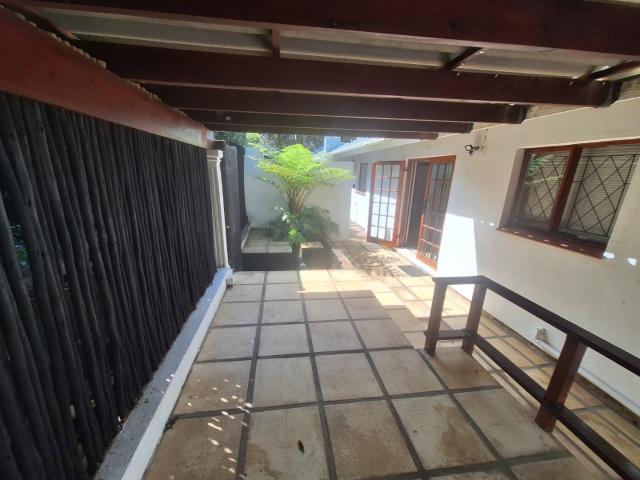 3 Bedroom Townhouse To Rent in Umtentweni