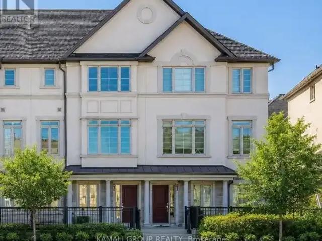 3 Bedroom Townhouse Vaughan ON 104506996