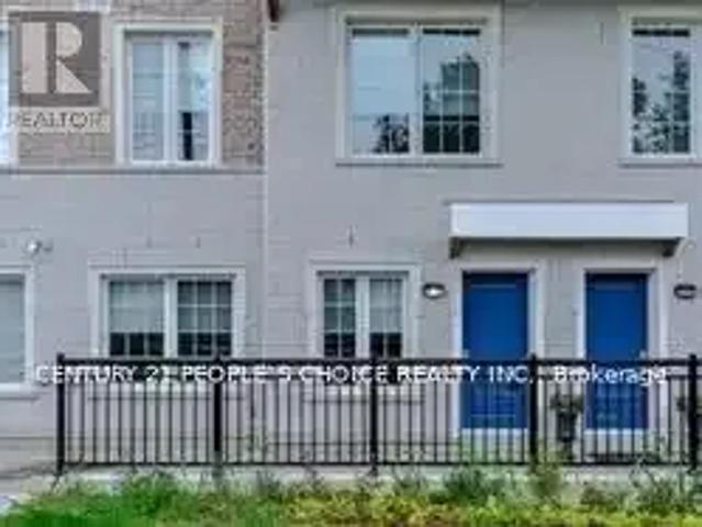 3 Bedroom Townhouse Vaughan ON 105643494