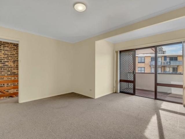 3 Bedroom Townhouse Virtual Tour Available