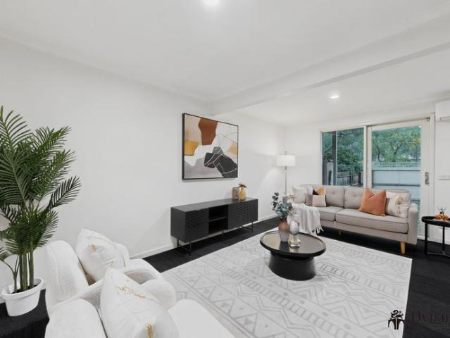 3 Bedroom Townhouse – Walk to Monash University & Monash Medical