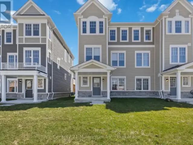 3 Bedroom Townhouse Wasaga Beach ON 105738036