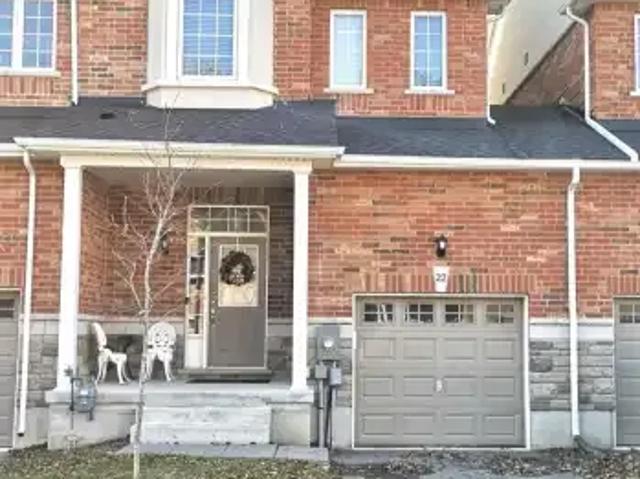 3 Bedroom Townhouse Wasaga Beach ON 105327168