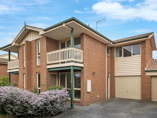 3 Bedroom Townhouse with Ensuite