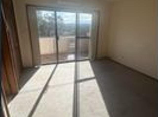 3 Bedroom Townhouse with Ensuite, Balcony & Backyard