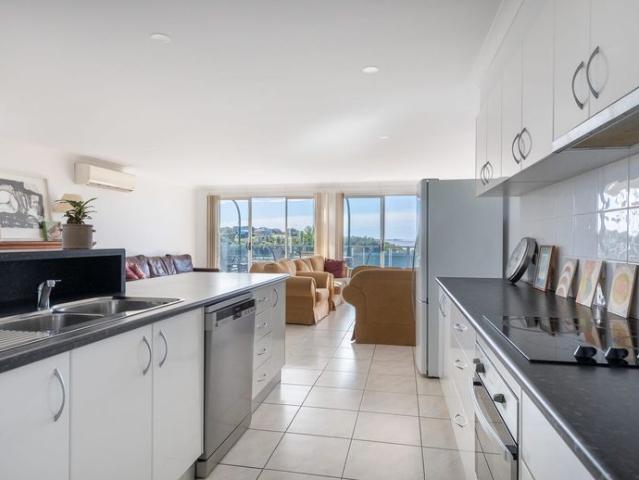 3 Bedroom Townhouse with Ocean Views