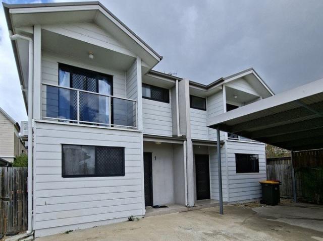3 BEDROOM TOWNHOUSE