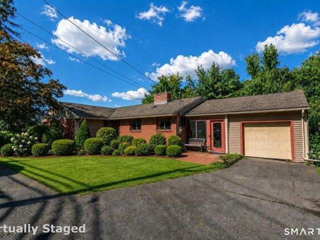 3 bedroom, Tolland CT 06084 105631886