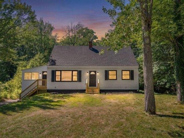 3 bedroom, Topsham ME 04086 105587555