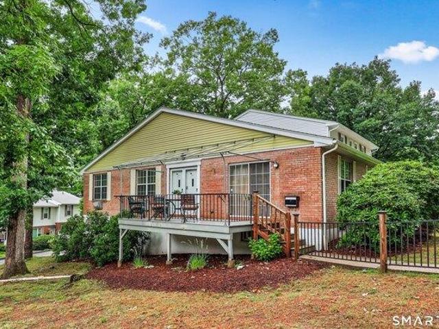 3 bedroom, Torrington CT 06790 104296078