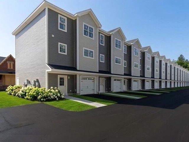 3 bedroom, Taunton MA 02780 104810357