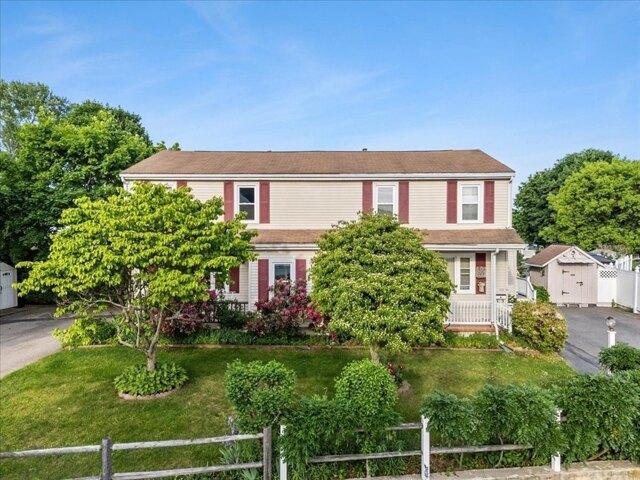3 bedroom, Taunton MA 02780 105424207