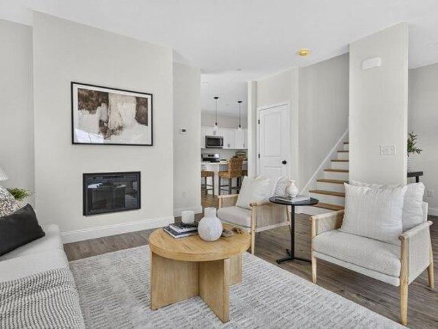 3 bedroom, Taunton MA 02780 105513355