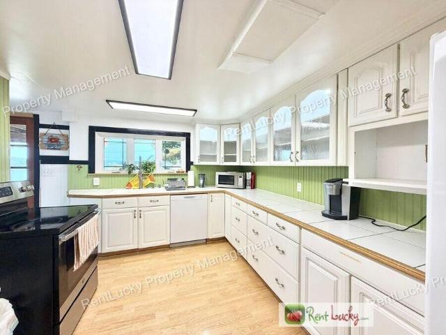3 bedroom, Tacoma WA 98422 105208411