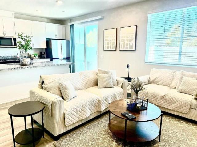 3 bedroom, Temecula CA 92591 106167451