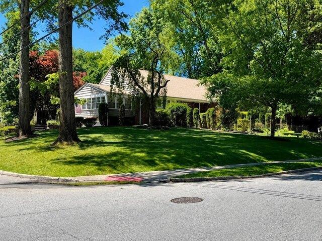 3 bedroom, Tenafly NJ 07670 104571426