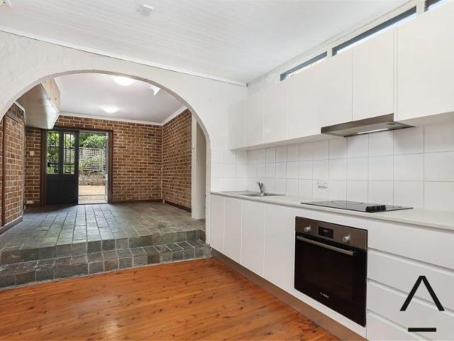 DEPOSIT TAKEN* 3 Bedroom Terrace Prime Location
