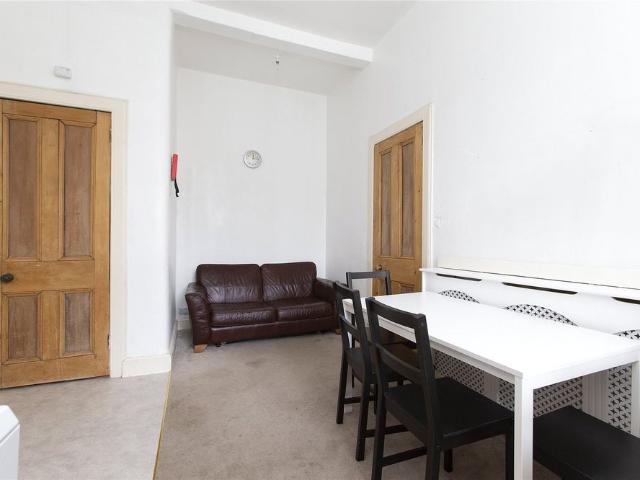3 bedroom terraced apartment to rent