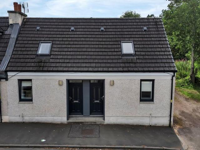 3 bedroom terraced bungalow for sale