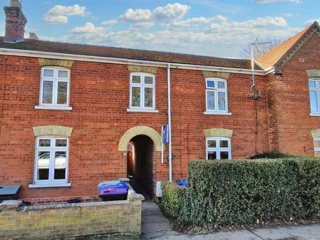 3 Bedroom Terraced House