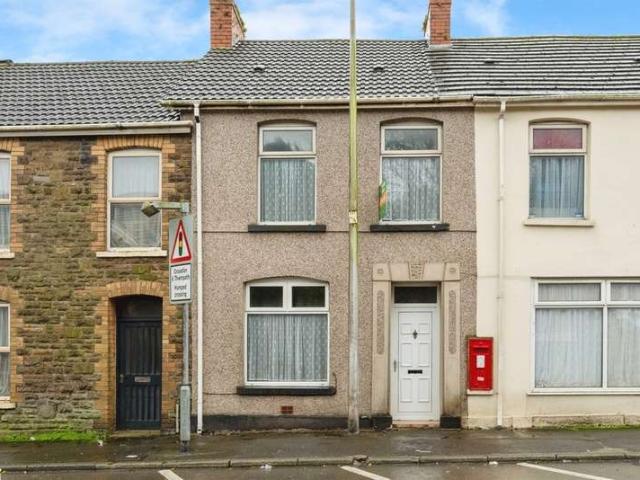 3 Bedroom Terraced House