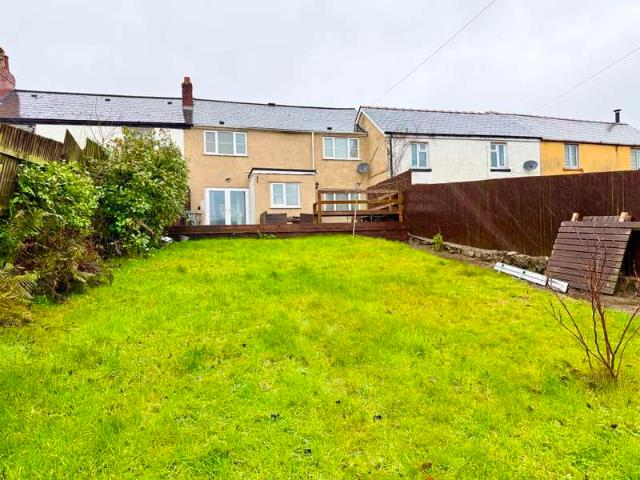 3 Bedroom Terraced House
