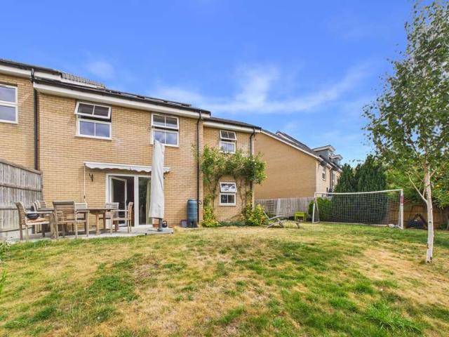 3 Bedroom Terraced House