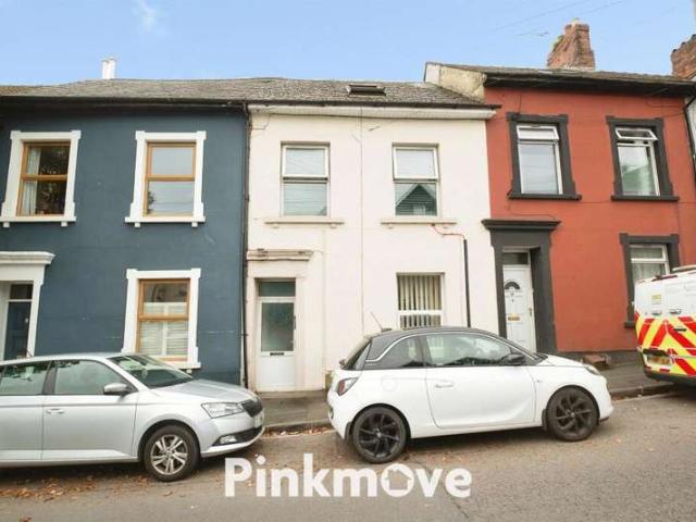 3 Bedroom Terraced House