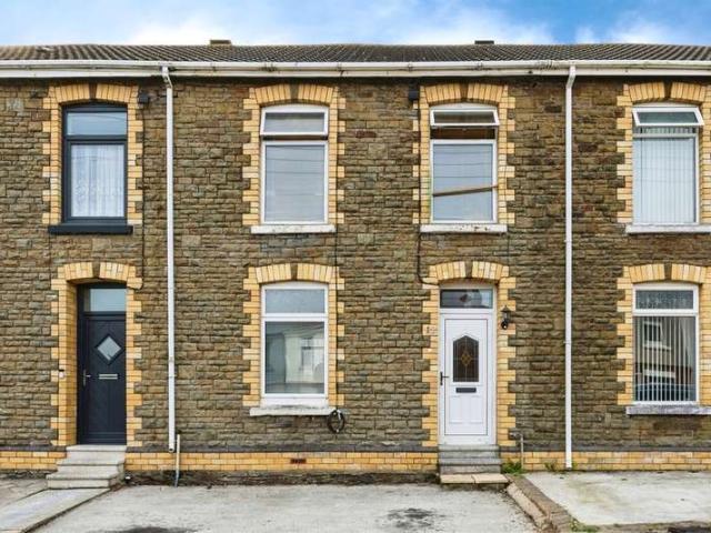 3 Bedroom Terraced House
