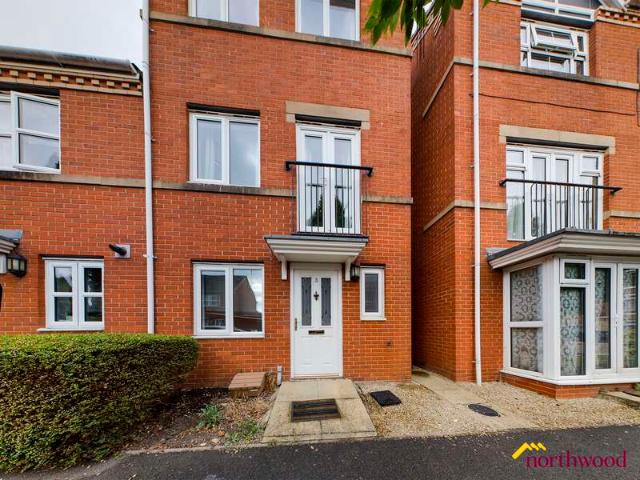 3 Bedroom Terraced House