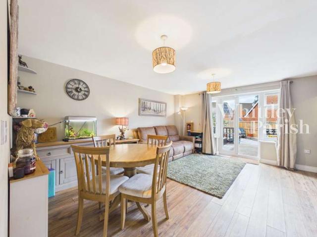 3 Bedroom Terraced House